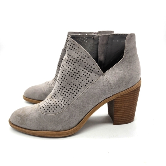 Dolce Vita Suede Ankle Bootie Heels Size 8.5M Shoes Grey - Picture 1 of 15